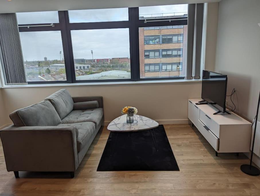 Lovely 1 Bed Apartment - Old Trafford Manchester Exterior foto