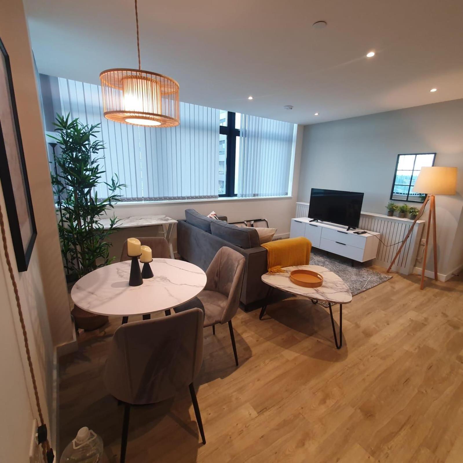 Lovely 1 Bed Apartment - Old Trafford Manchester Exterior foto